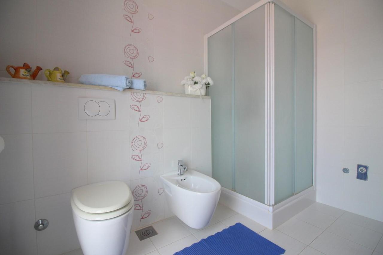 Apartment in Porec/Istrien 10214 Buitenkant foto